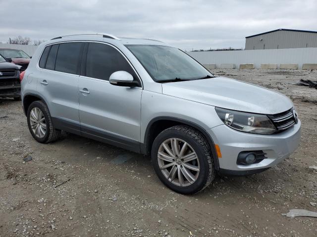 Photo 3 VIN: WVGBV3AX0DW577570 - VOLKSWAGEN TIGUAN S 