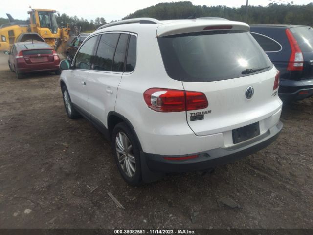 Photo 2 VIN: WVGBV3AX0DW589136 - VOLKSWAGEN TIGUAN 