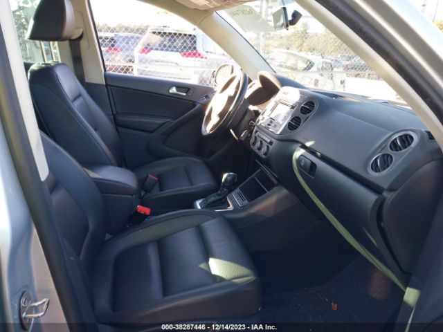 Photo 4 VIN: WVGBV3AX0DW620319 - VOLKSWAGEN TIGUAN 