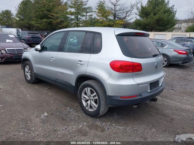 Photo 2 VIN: WVGBV3AX1DW612536 - VOLKSWAGEN TIGUAN 