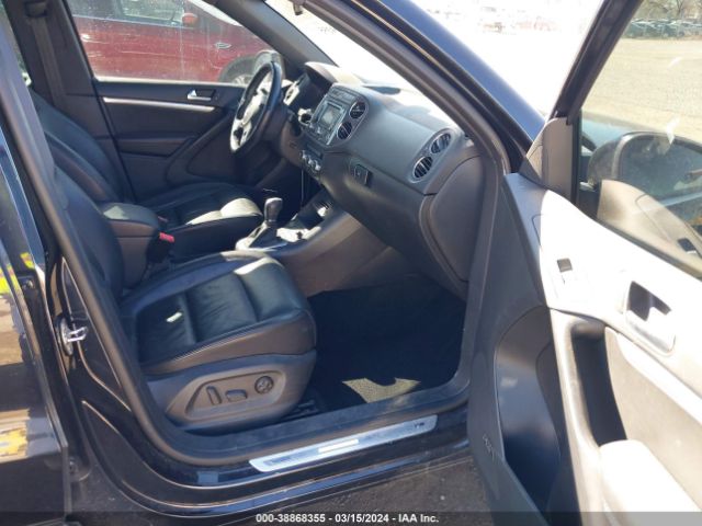 Photo 4 VIN: WVGBV3AX1EW084384 - VOLKSWAGEN TIGUAN 