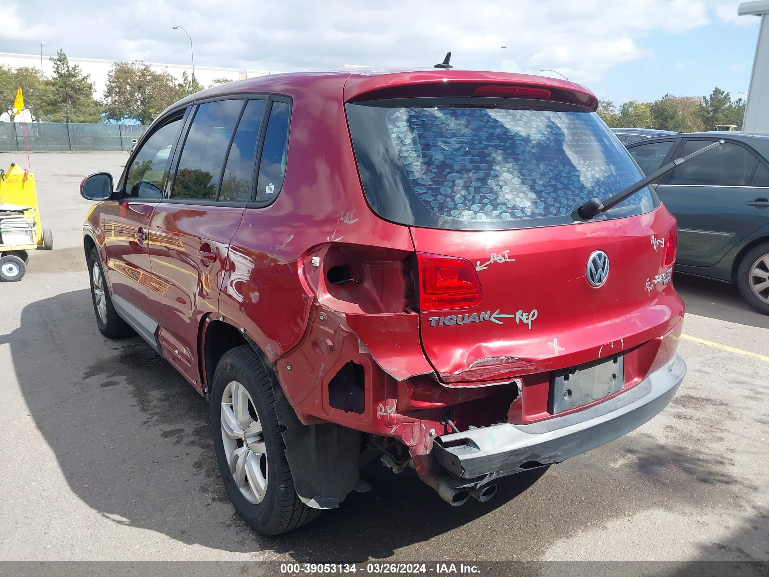 Photo 5 VIN: WVGBV3AX1EW099418 - VOLKSWAGEN TIGUAN 