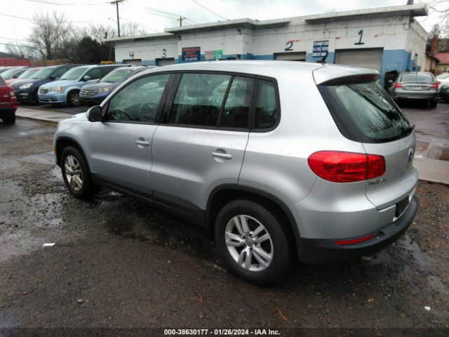 Photo 2 VIN: WVGBV3AX1EW577515 - VOLKSWAGEN TIGUAN 