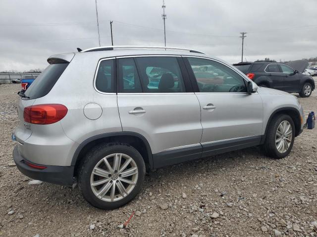 Photo 2 VIN: WVGBV3AX2DW573763 - VOLKSWAGEN TIGUAN 