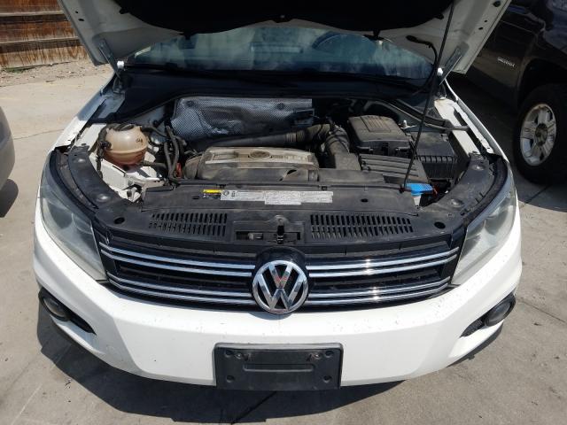 Photo 6 VIN: WVGBV3AX2DW589879 - VOLKSWAGEN TIGUAN 