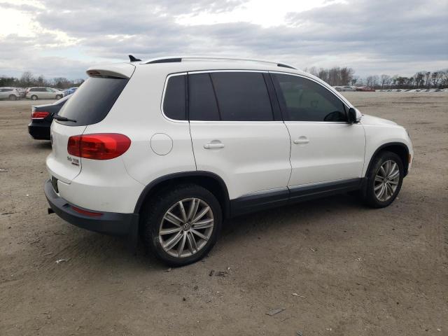 Photo 2 VIN: WVGBV3AX3DW577594 - VOLKSWAGEN TIGUAN 