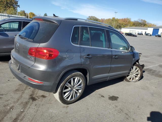 Photo 2 VIN: WVGBV3AX3EW588547 - VOLKSWAGEN TIGUAN S 