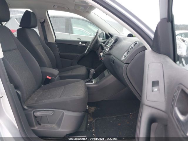 Photo 4 VIN: WVGBV3AX8EW511611 - VOLKSWAGEN TIGUAN 