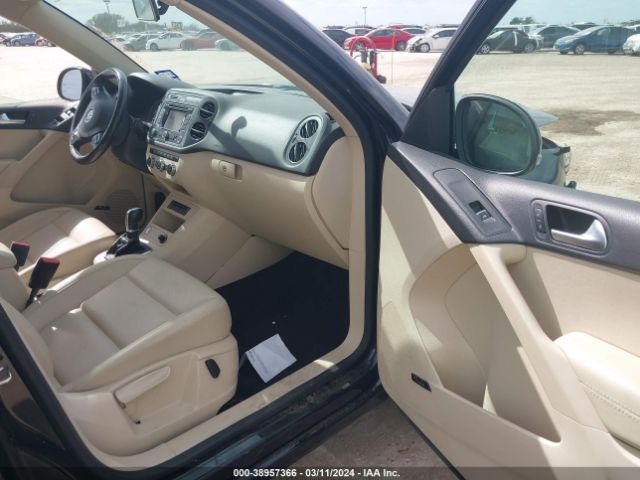 Photo 4 VIN: WVGBV3AX9EW557576 - VOLKSWAGEN TIGUAN 