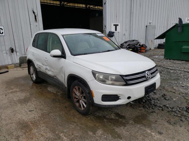 Photo 3 VIN: WVGBV3AXXEW624492 - VOLKSWAGEN TIGUAN S 