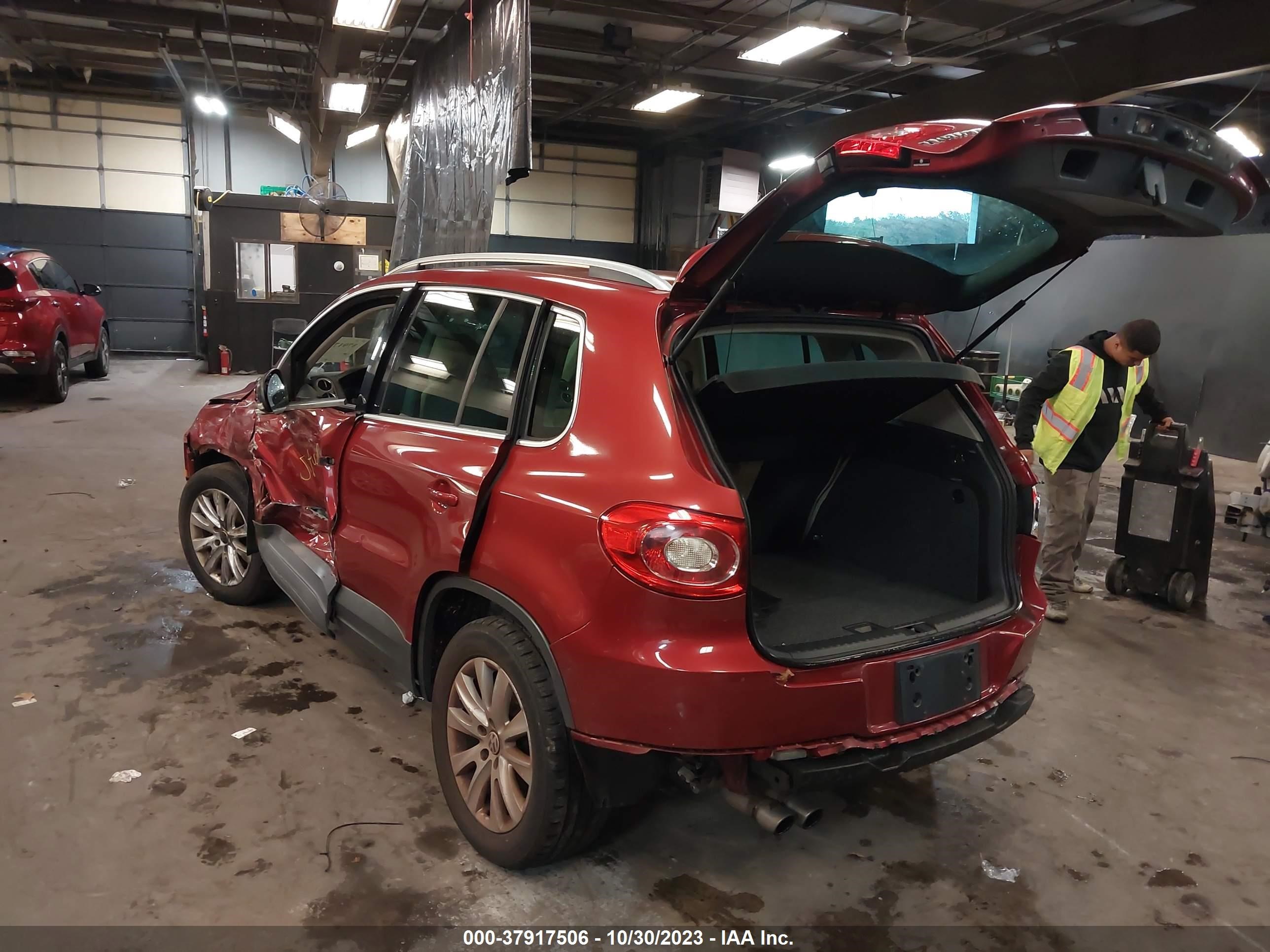 Photo 2 VIN: WVGBV75N09W546097 - VOLKSWAGEN TIGUAN 