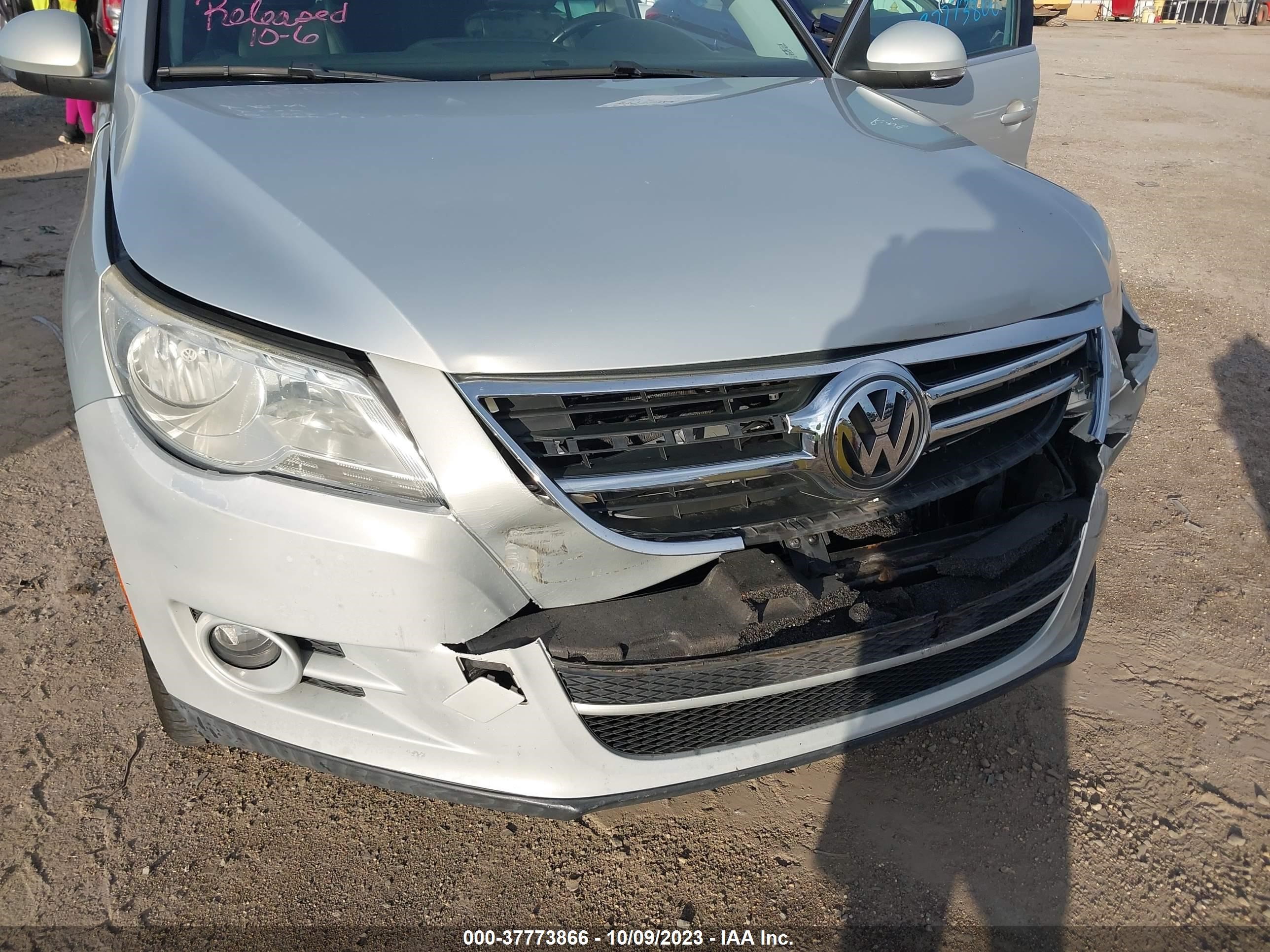 Photo 5 VIN: WVGBV75N49W509263 - VOLKSWAGEN TIGUAN 