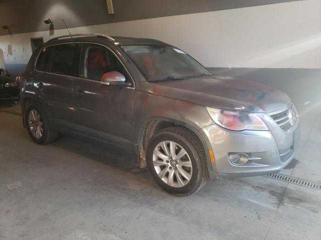 Photo 3 VIN: WVGBV75N89W528060 - VOLKSWAGEN TIGUAN SE 