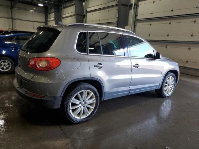 Photo 2 VIN: WVGBV75NX9W534829 - VOLKSWAGEN TIGUAN SE 