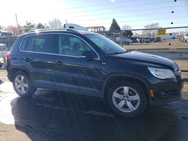 Photo 3 VIN: WVGBV7AX0AW002422 - VOLKSWAGEN TIGUAN SE 