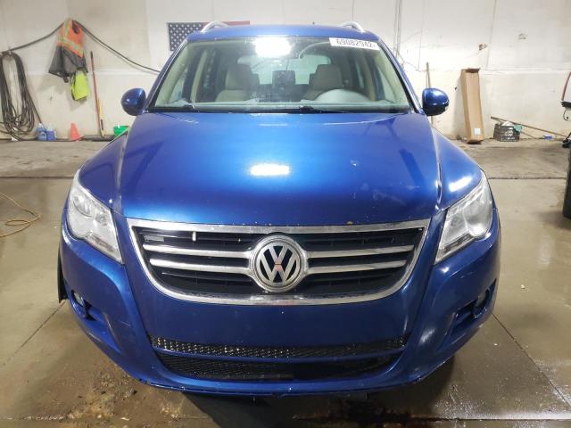 Photo 4 VIN: WVGBV7AX0AW003263 - VOLKSWAGEN TIGUAN SE 