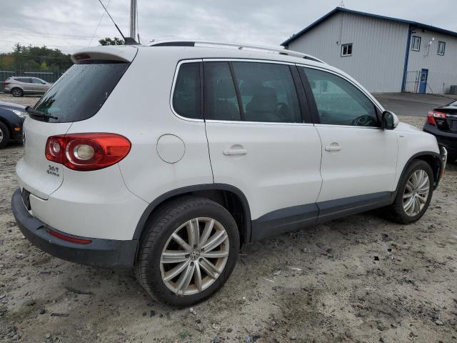 Photo 2 VIN: WVGBV7AX0AW526301 - VOLKSWAGEN TIGUAN SE 