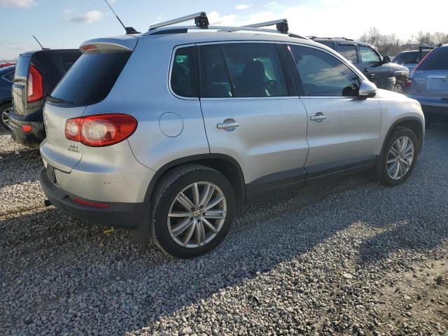 Photo 2 VIN: WVGBV7AX0AW529263 - VOLKSWAGEN TIGUAN SE 