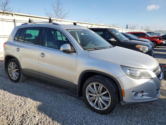 Photo 3 VIN: WVGBV7AX0AW529263 - VOLKSWAGEN TIGUAN SE 