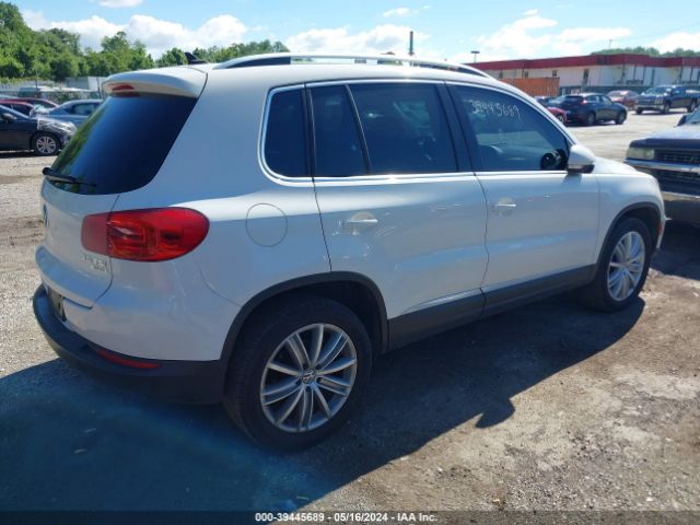 Photo 3 VIN: WVGBV7AX0CW507301 - VOLKSWAGEN TIGUAN 