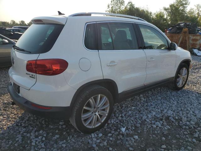 Photo 2 VIN: WVGBV7AX0CW582001 - VOLKSWAGEN TIGUAN S 