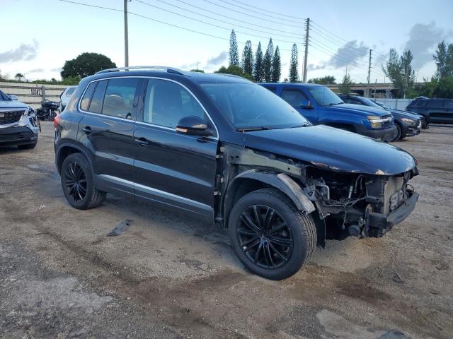 Photo 3 VIN: WVGBV7AX0CW582886 - VOLKSWAGEN TIGUAN S 