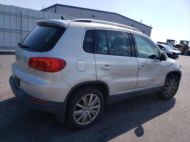 Photo 2 VIN: WVGBV7AX0CW597016 - VOLKSWAGEN TIGUAN S 