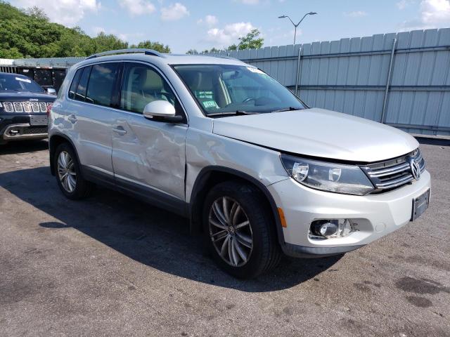 Photo 3 VIN: WVGBV7AX0CW597016 - VOLKSWAGEN TIGUAN S 