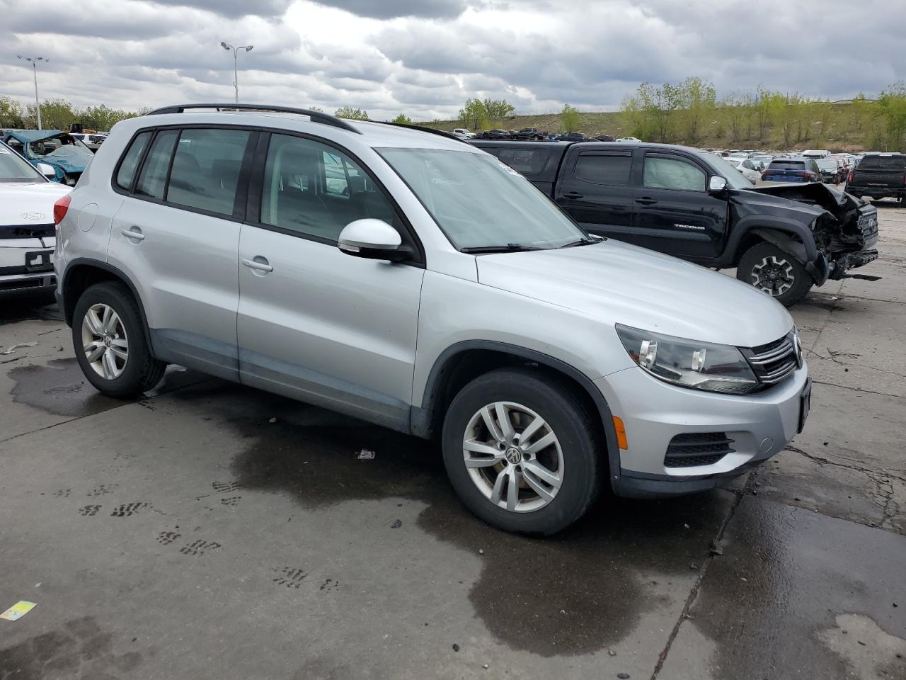 Photo 3 VIN: WVGBV7AX0GW024607 - VOLKSWAGEN TIGUAN 