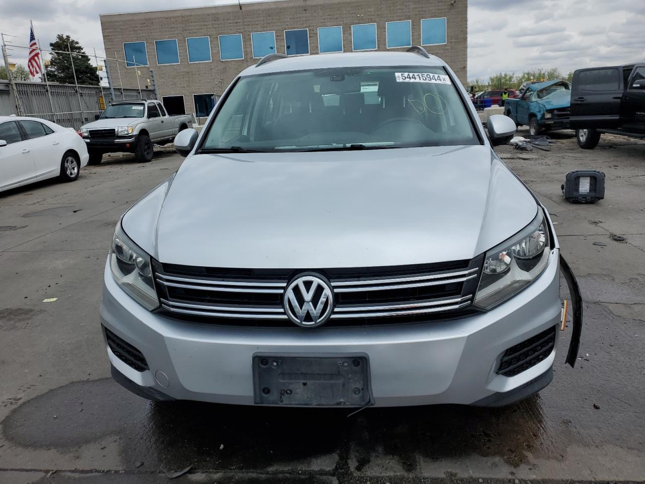 Photo 4 VIN: WVGBV7AX0GW024607 - VOLKSWAGEN TIGUAN 