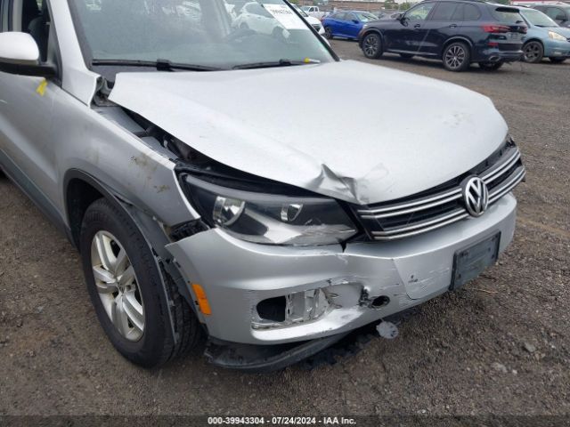 Photo 5 VIN: WVGBV7AX0GW612748 - VOLKSWAGEN TIGUAN 