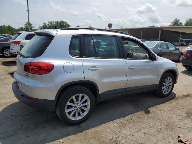 Photo 2 VIN: WVGBV7AX0HK049578 - VOLKSWAGEN TIGUAN S 