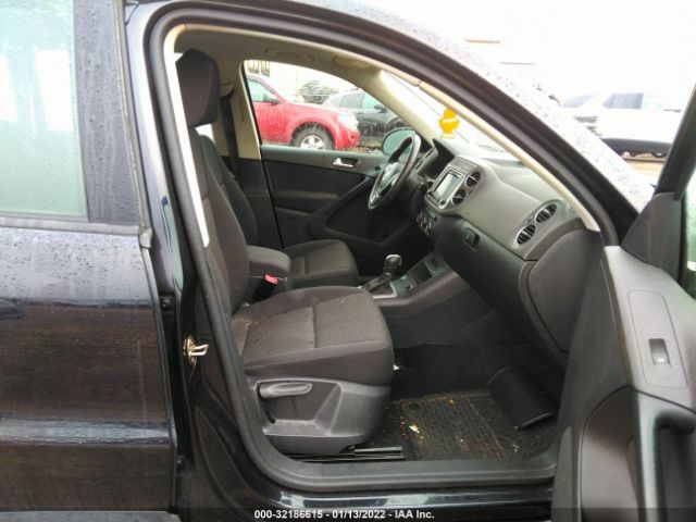 Photo 4 VIN: WVGBV7AX0JK001035 - VOLKSWAGEN TIGUAN LIMITED 