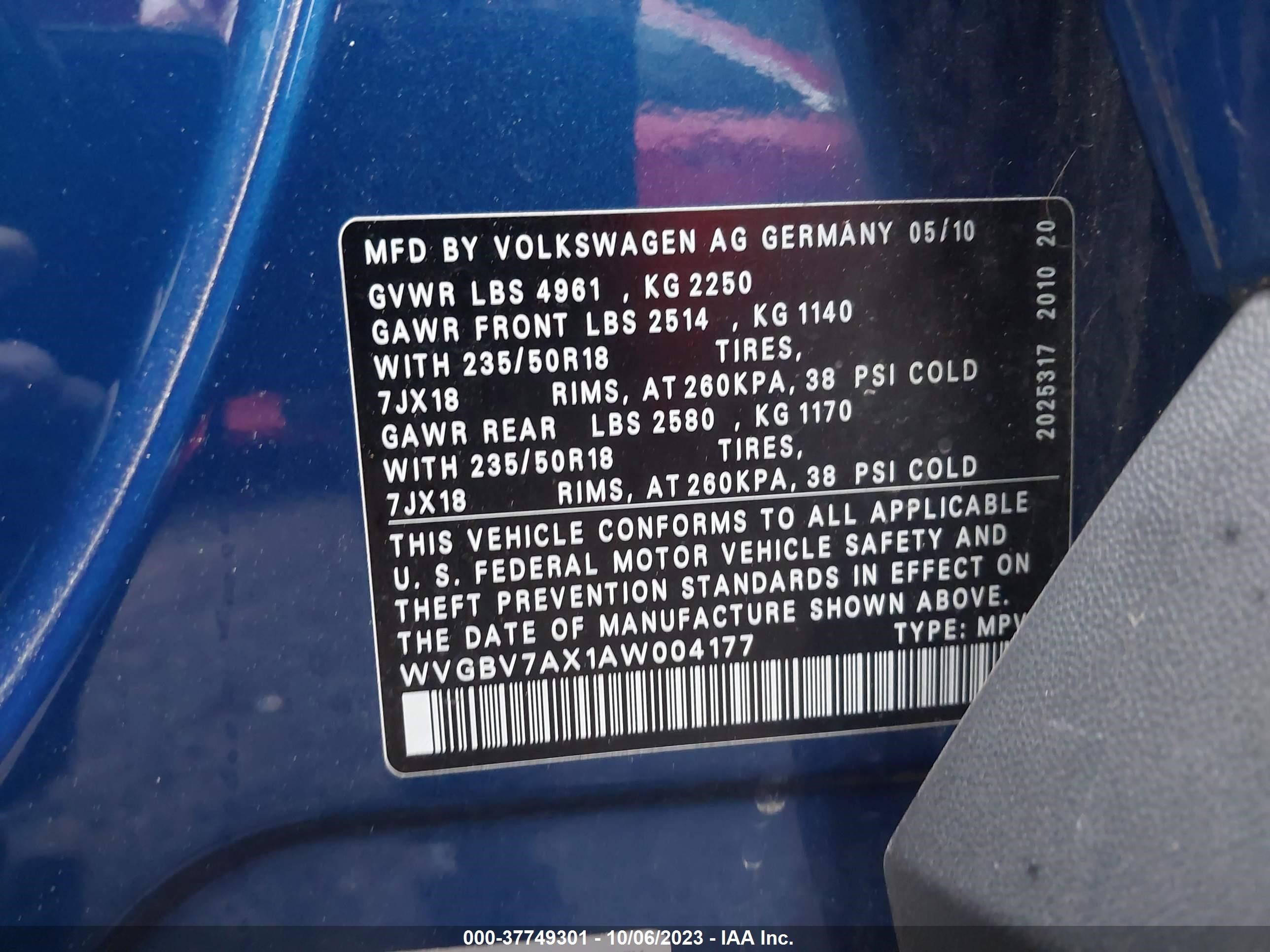 Photo 8 VIN: WVGBV7AX1AW004177 - VOLKSWAGEN TIGUAN 