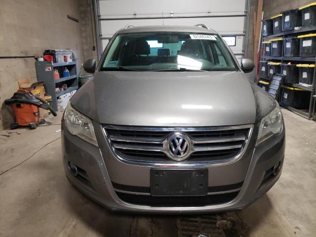 Photo 4 VIN: WVGBV7AX1AW514464 - VOLKSWAGEN TIGUAN 