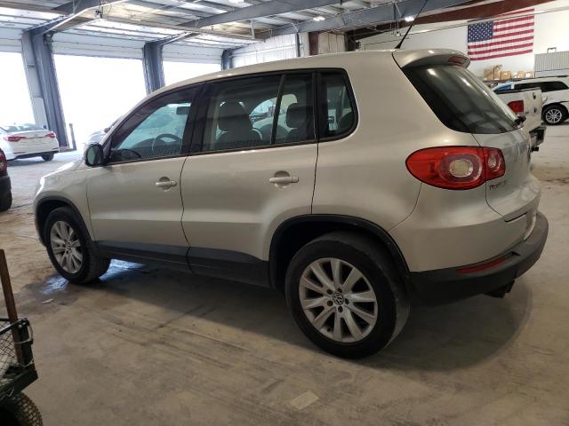 Photo 1 VIN: WVGBV7AX1AW529210 - VOLKSWAGEN TIGUAN SE 