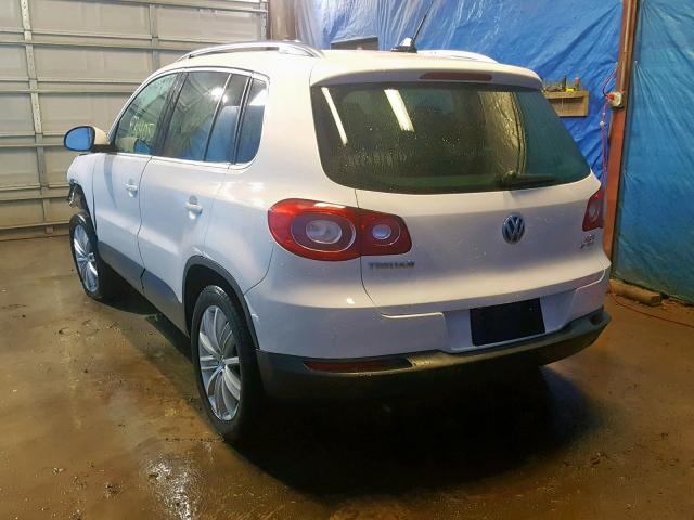 Photo 2 VIN: WVGBV7AX1BW545294 - VOLKSWAGEN TIGUAN S 