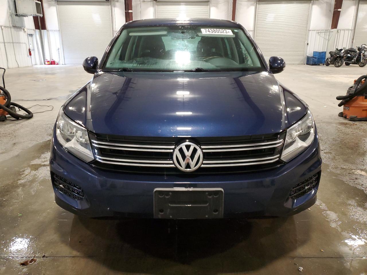 Photo 4 VIN: WVGBV7AX1CW570097 - VOLKSWAGEN TIGUAN 