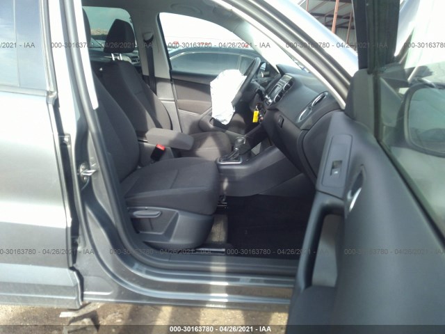 Photo 4 VIN: WVGBV7AX1FW607556 - VOLKSWAGEN TIGUAN 