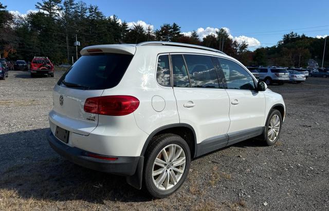 Photo 3 VIN: WVGBV7AX1GW520287 - VOLKSWAGEN TIGUAN S 