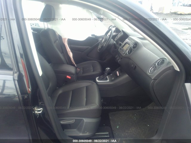 Photo 4 VIN: WVGBV7AX1GW555993 - VOLKSWAGEN TIGUAN 