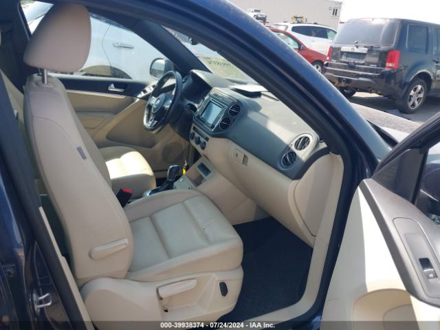 Photo 4 VIN: WVGBV7AX1GW597192 - VOLKSWAGEN TIGUAN 