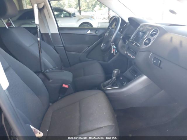 Photo 4 VIN: WVGBV7AX1HK047807 - VOLKSWAGEN TIGUAN 