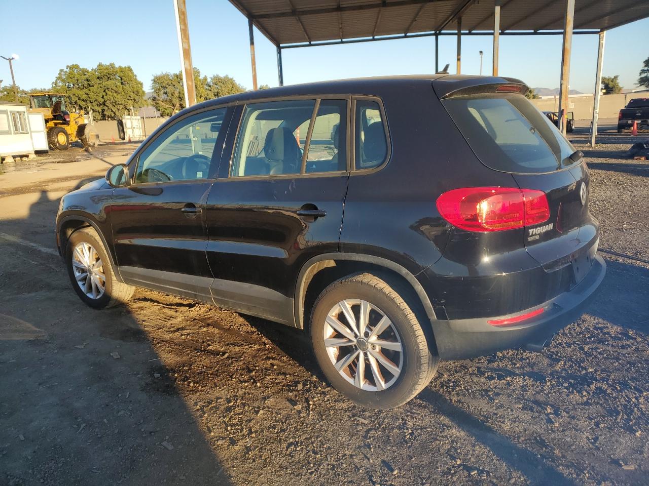 Photo 1 VIN: WVGBV7AX1HK048195 - VOLKSWAGEN TIGUAN 