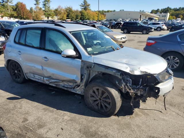 Photo 3 VIN: WVGBV7AX1HK051159 - VOLKSWAGEN TIGUAN S 