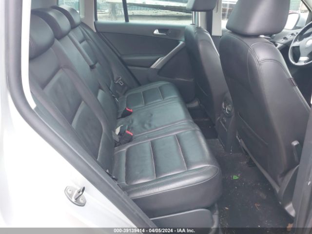 Photo 7 VIN: WVGBV7AX2AW508818 - VOLKSWAGEN TIGUAN 