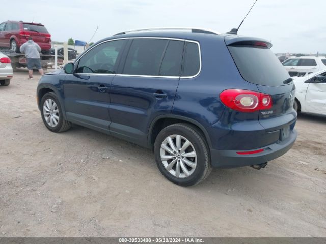 Photo 2 VIN: WVGBV7AX2BW521988 - VOLKSWAGEN TIGUAN 