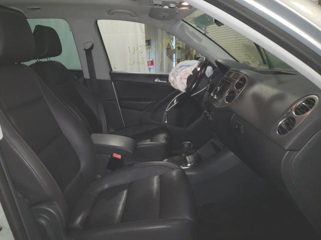 Photo 4 VIN: WVGBV7AX2BW534787 - VOLKSWAGEN TIGUAN 