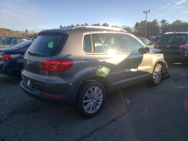 Photo 3 VIN: WVGBV7AX2CW000707 - VOLKSWAGEN TIGUAN S 