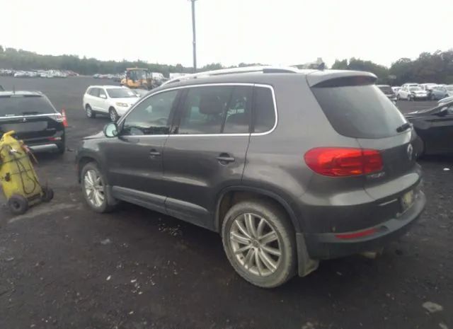 Photo 2 VIN: WVGBV7AX2CW103612 - VOLKSWAGEN TIGUAN 